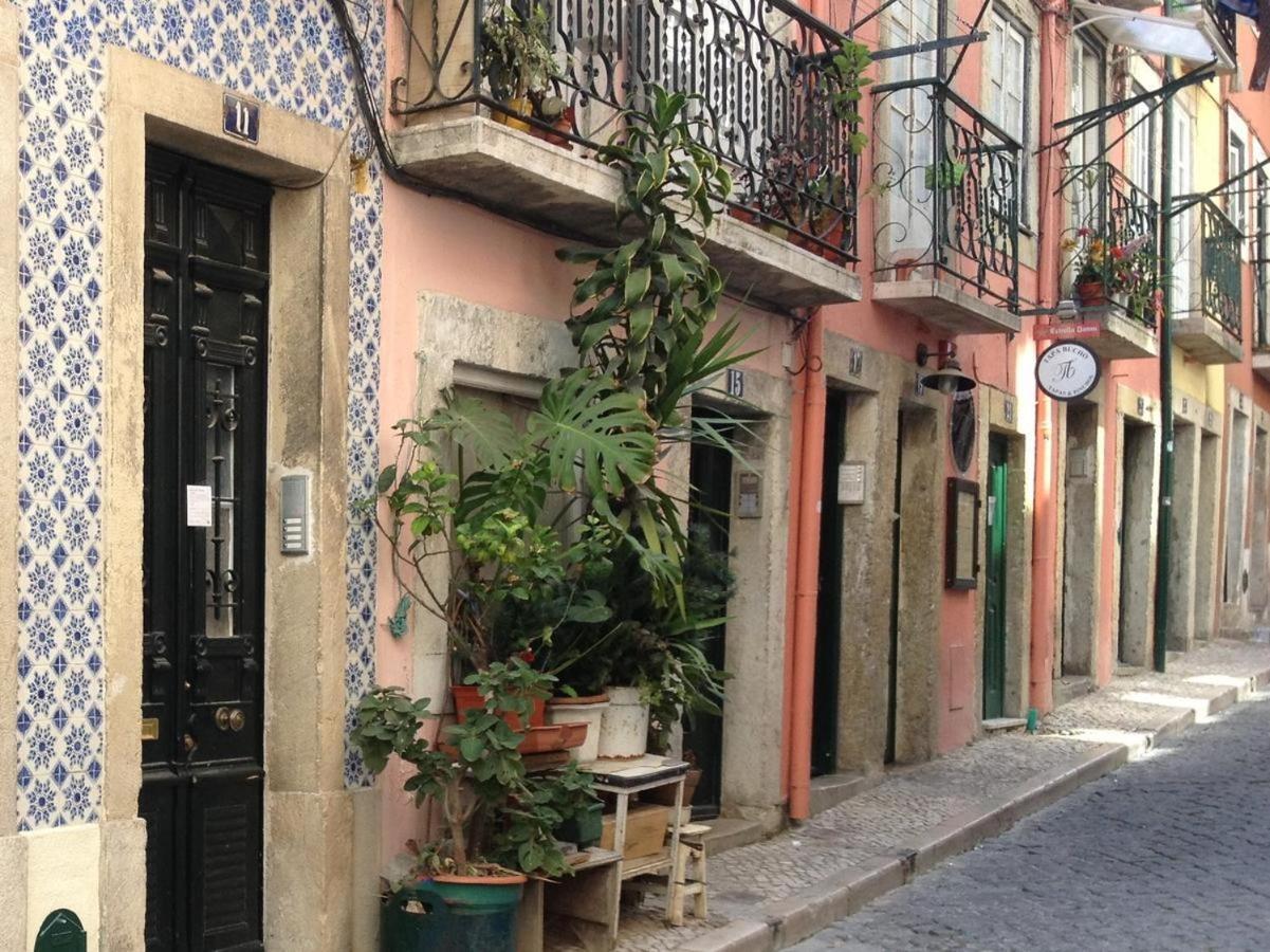 Mouros Cozy Studios Lisbon Exterior photo